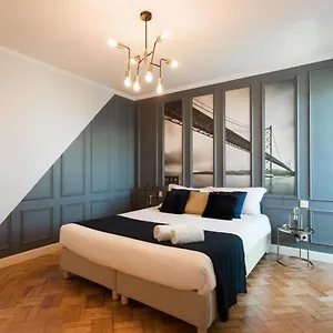 Airport Charming By Lovelystay Apartamento
