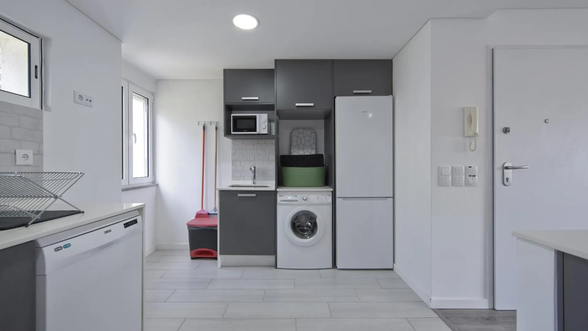 Olivais Modern By Homing Apartment Lisbon 0*,